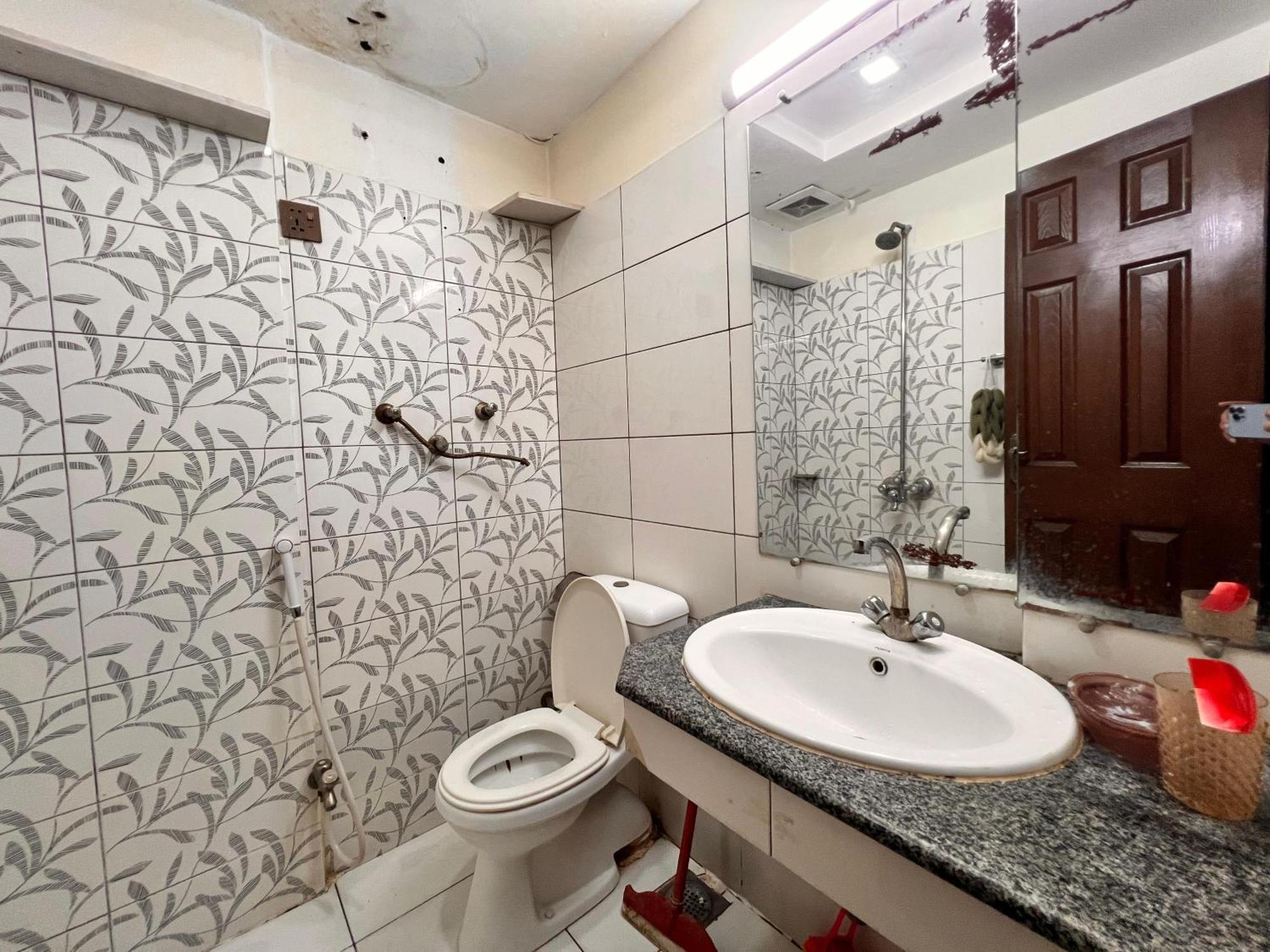 Comfortable Rental Apartments In Bahria Town Равалпинди Экстерьер фото