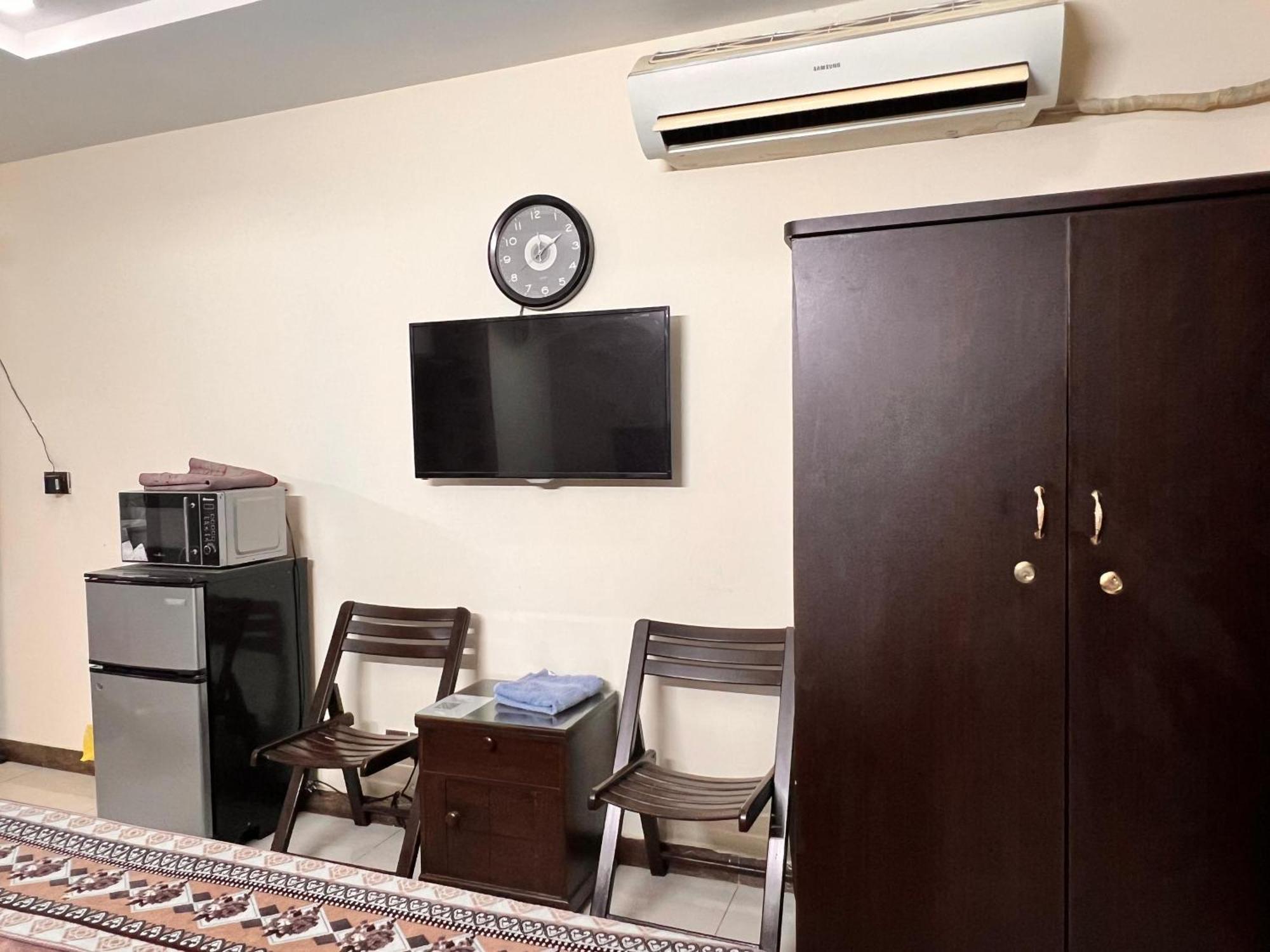 Comfortable Rental Apartments In Bahria Town Равалпинди Экстерьер фото